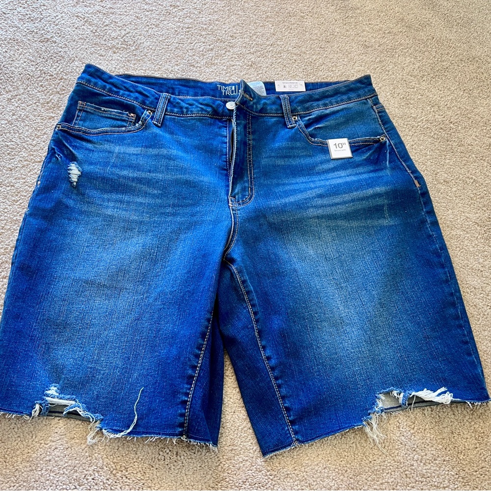 NWT Time and Tru High Rise Denim Bermuda Shorts Size 18 Distressed Raw Hem